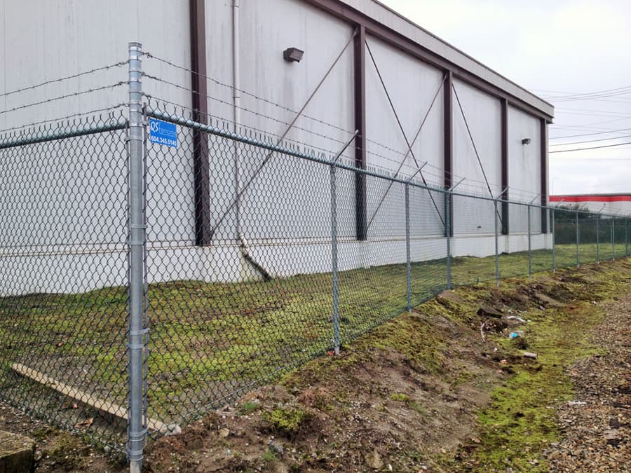 Vancouver Fencing Experts Share Cost-Saving Strategies for Chain Link Installations